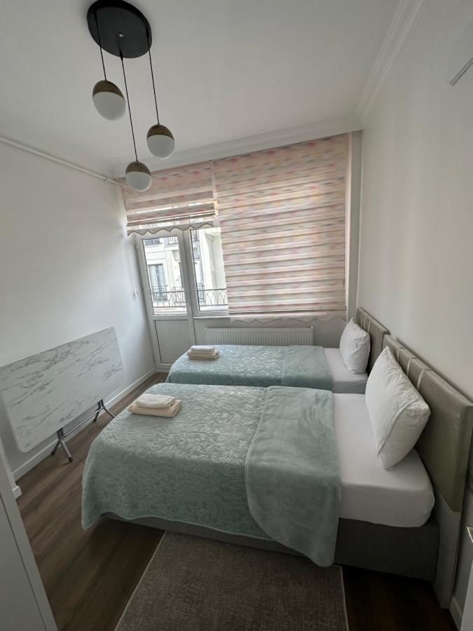 Center Of City In Besiktas 2 Plus 1 With 2 Bathroom And 3 Air Conditioner Стамбул Экстерьер фото